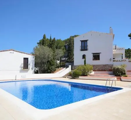 Villa Sleeps 6 Pool *